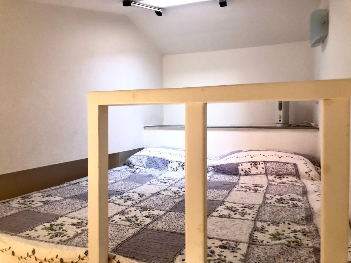 Teodor House Apartment ซาน เตโอโดโร ภายนอก รูปภาพ