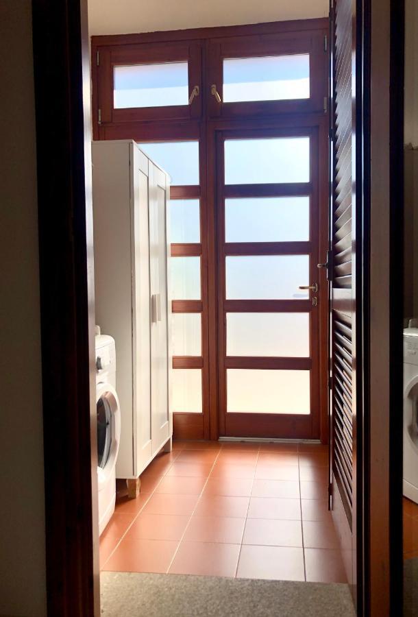 Teodor House Apartment ซาน เตโอโดโร ภายนอก รูปภาพ